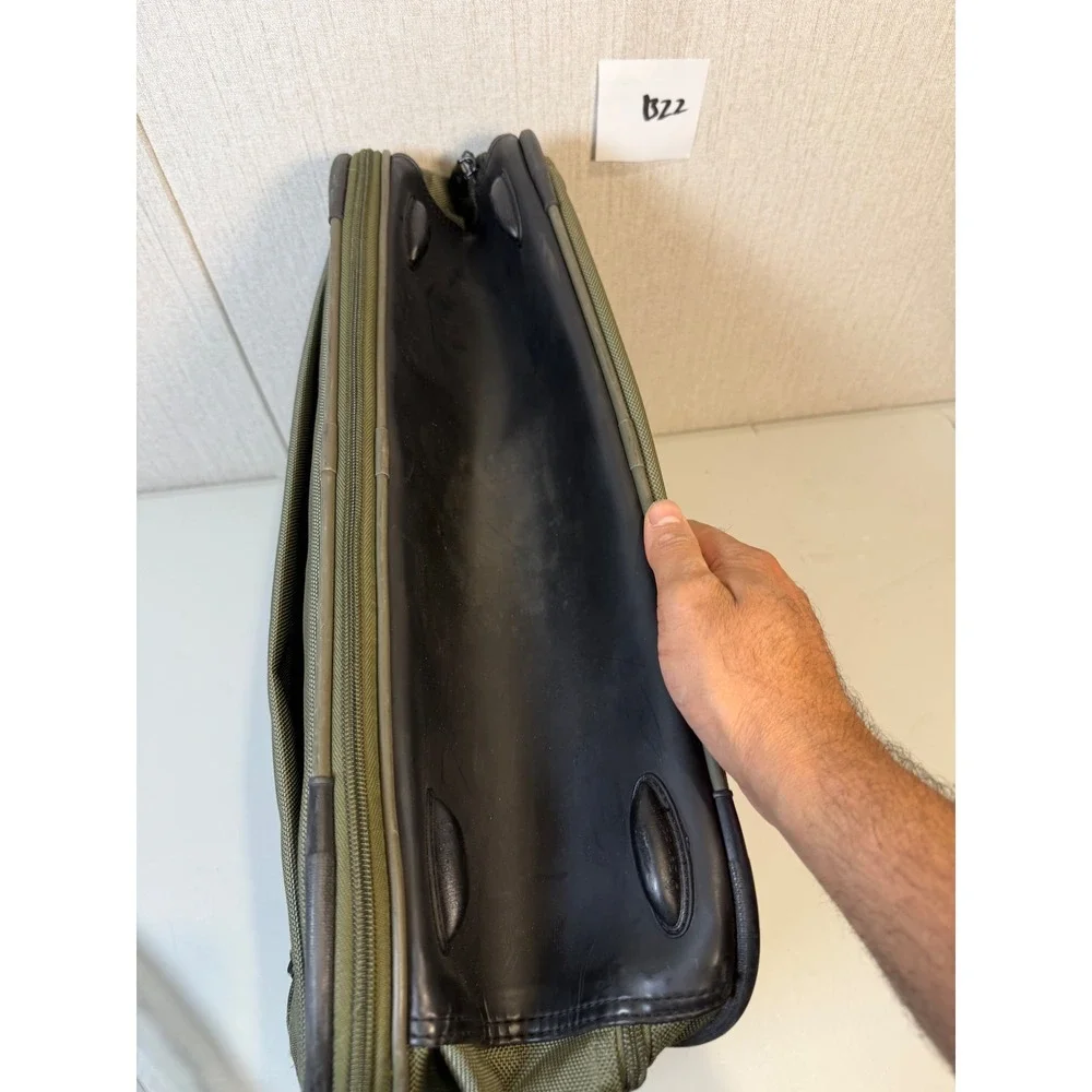 Samsonite Expandable Laptop Carry On Bag Soft Shell Shoulder‎ Case Green